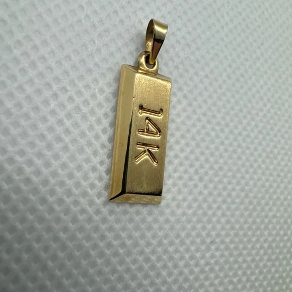 14k Yellow Gold Bar Pendant “14K” 3-d Hollow 0.69 grams - Picture 2 of 11